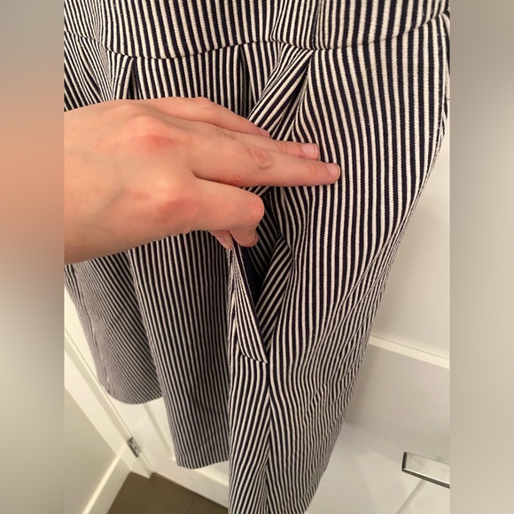 Banana Republic Casual Dress - Picture 4 of 5